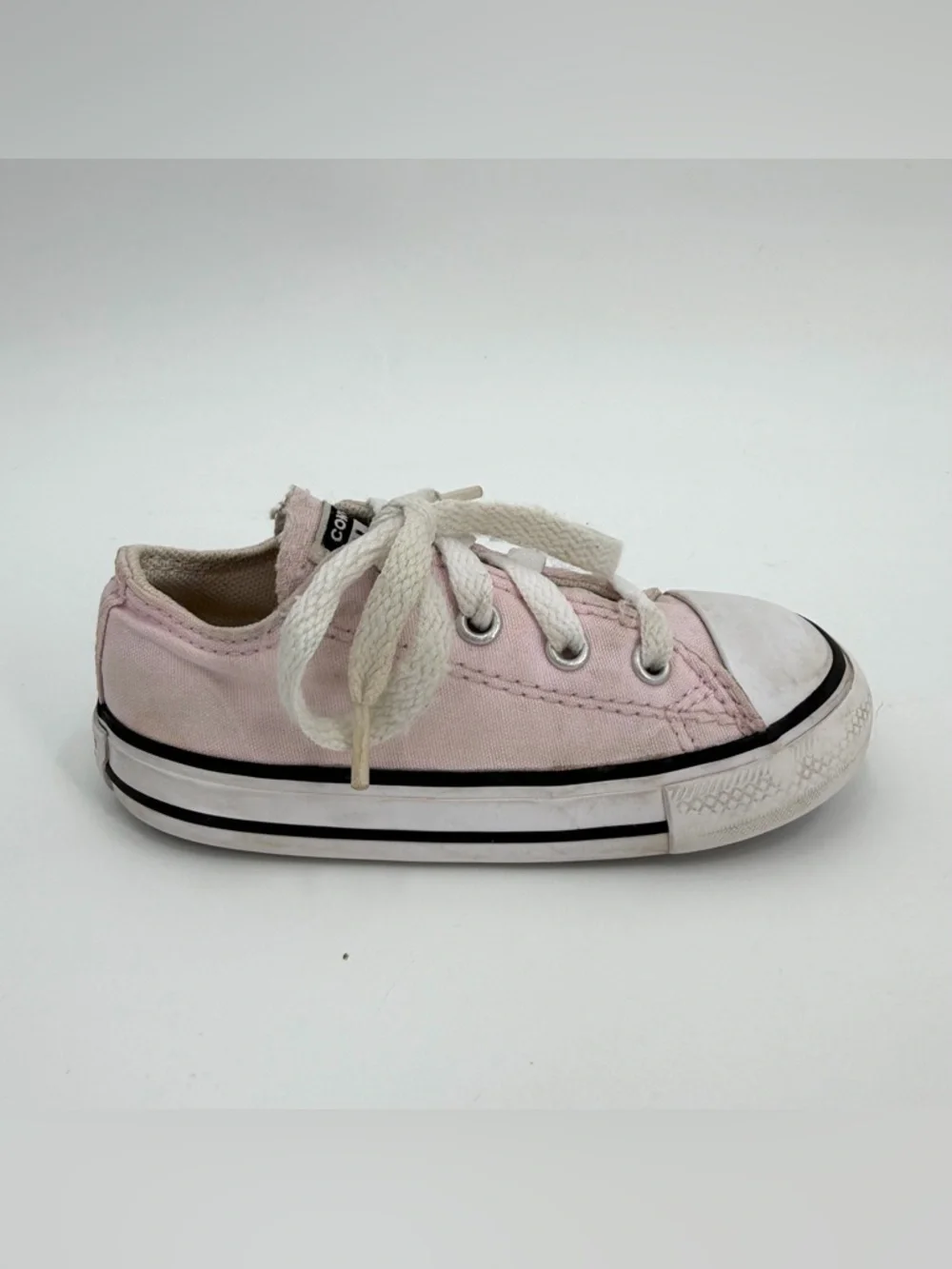 Converse Sneakers Little Kid 7 Pink Low Cut All Star Lace Up Chucks -stains